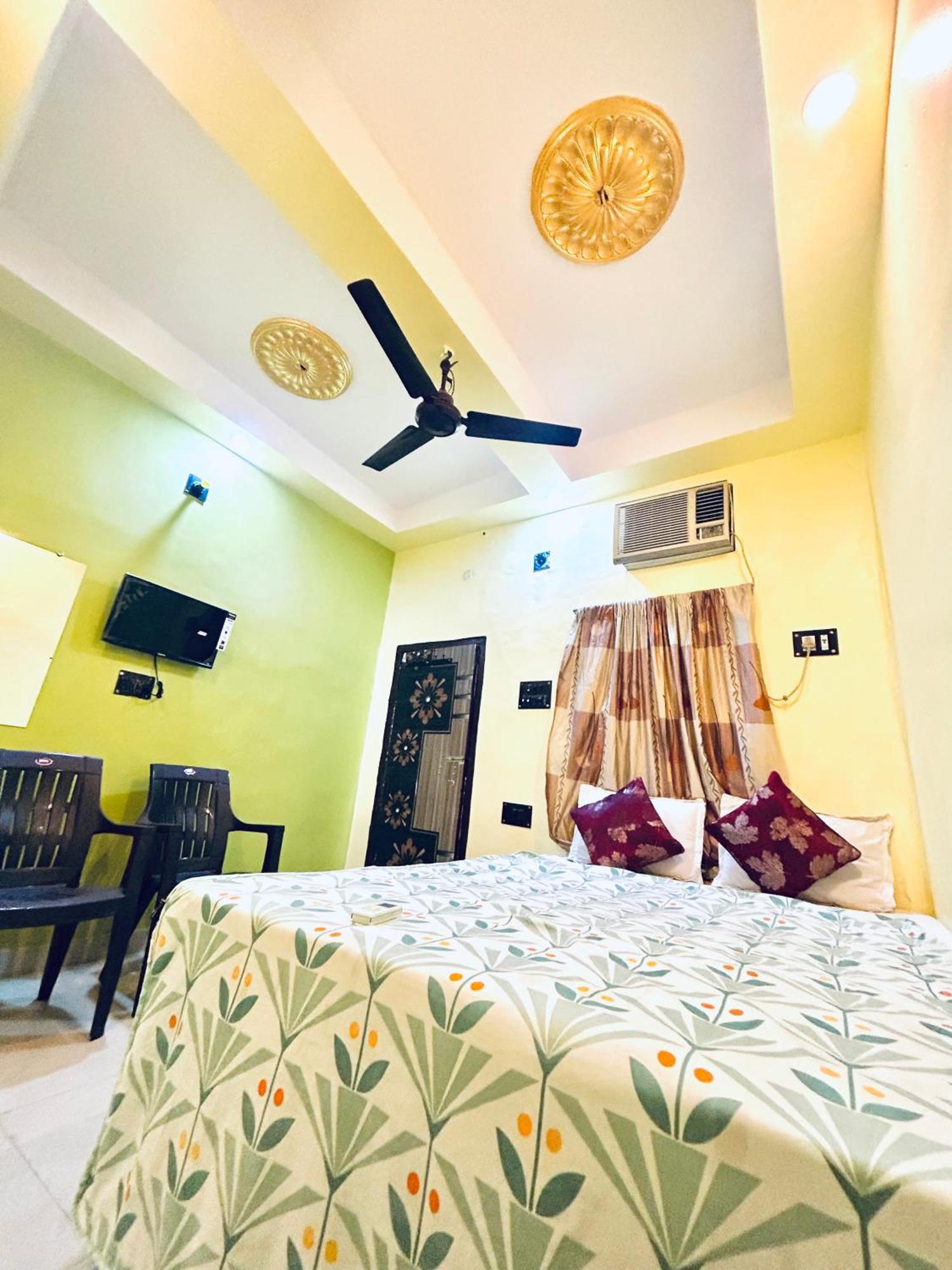 Sun India Guest House Haora Экстерьер фото